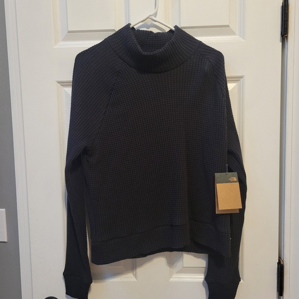 Womens Northface Sweater